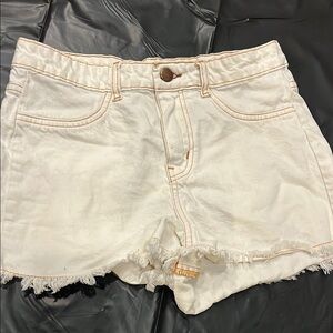 Women's White Frayed Hem Shorts